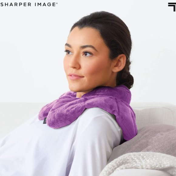 SHARPER IMAGE Warm & Cooling Herbal Aromatherapy Neck & Shoulder Plush Wrap Pad - Picture 1 of 5